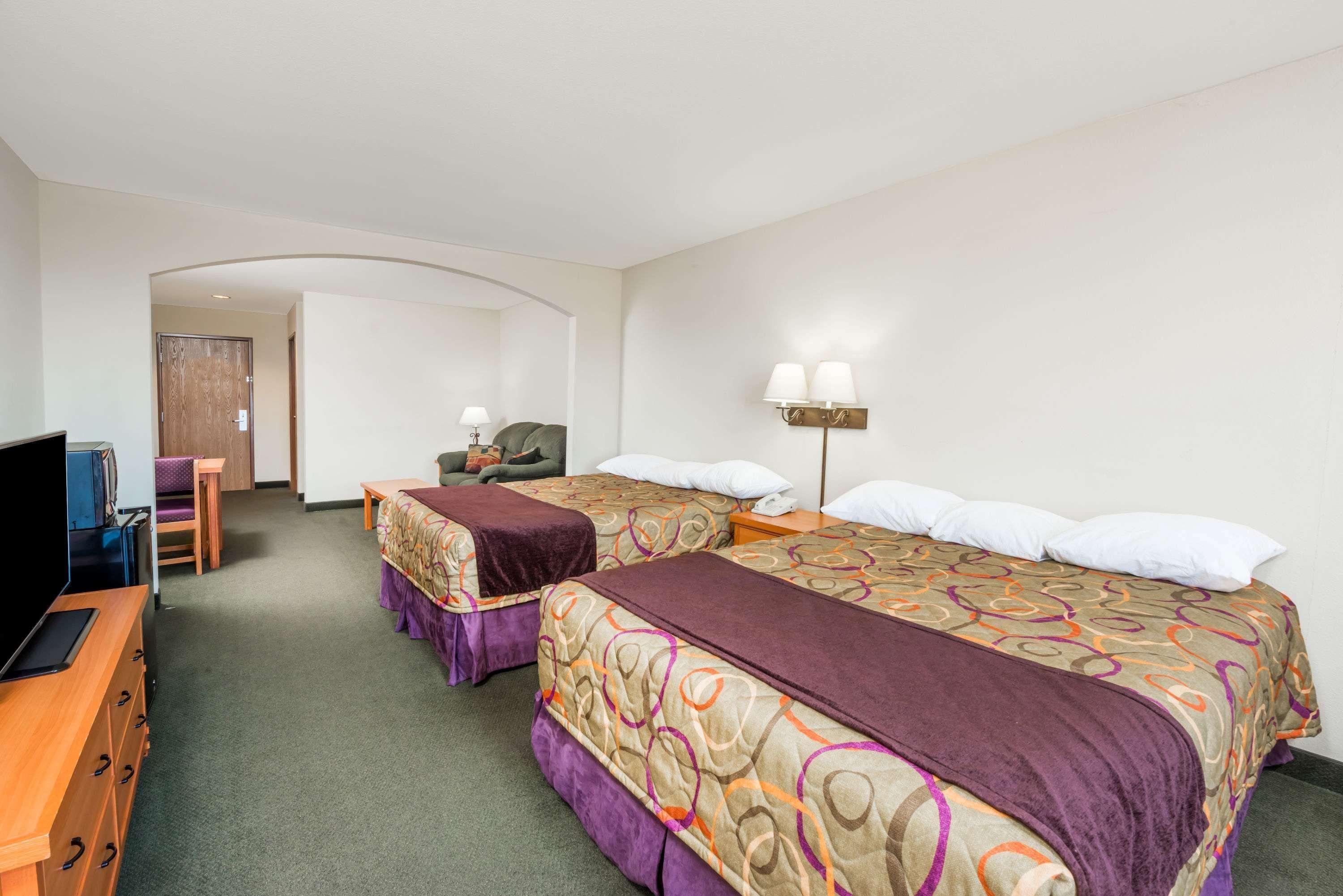 Super 8 By Wyndham East Hotel Columbia